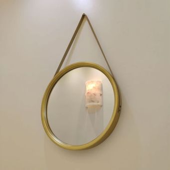 Wall mirror