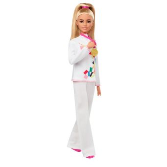 Dolls & Doll Houses